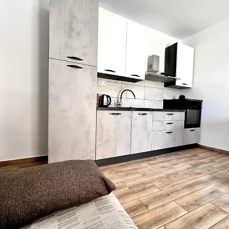 Conte Cikarini * Primošten